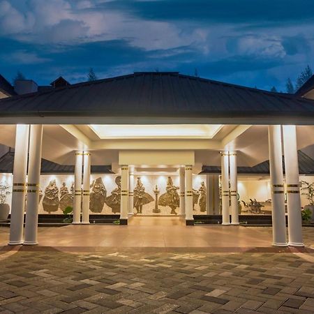 Contour Backwaters Hotel Resort & Convention Centre Rāmankari Екстериор снимка