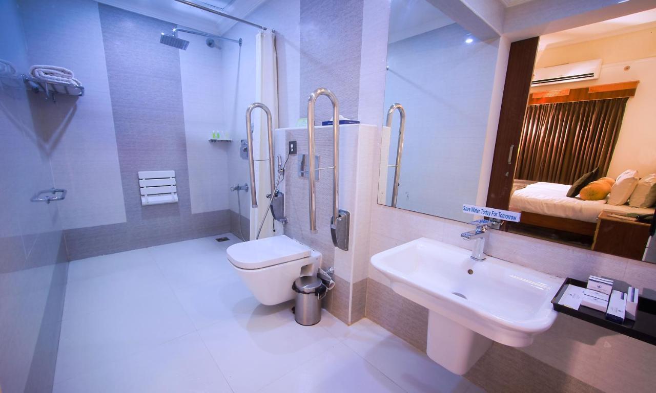 Contour Backwaters Hotel Resort & Convention Centre Rāmankari Екстериор снимка